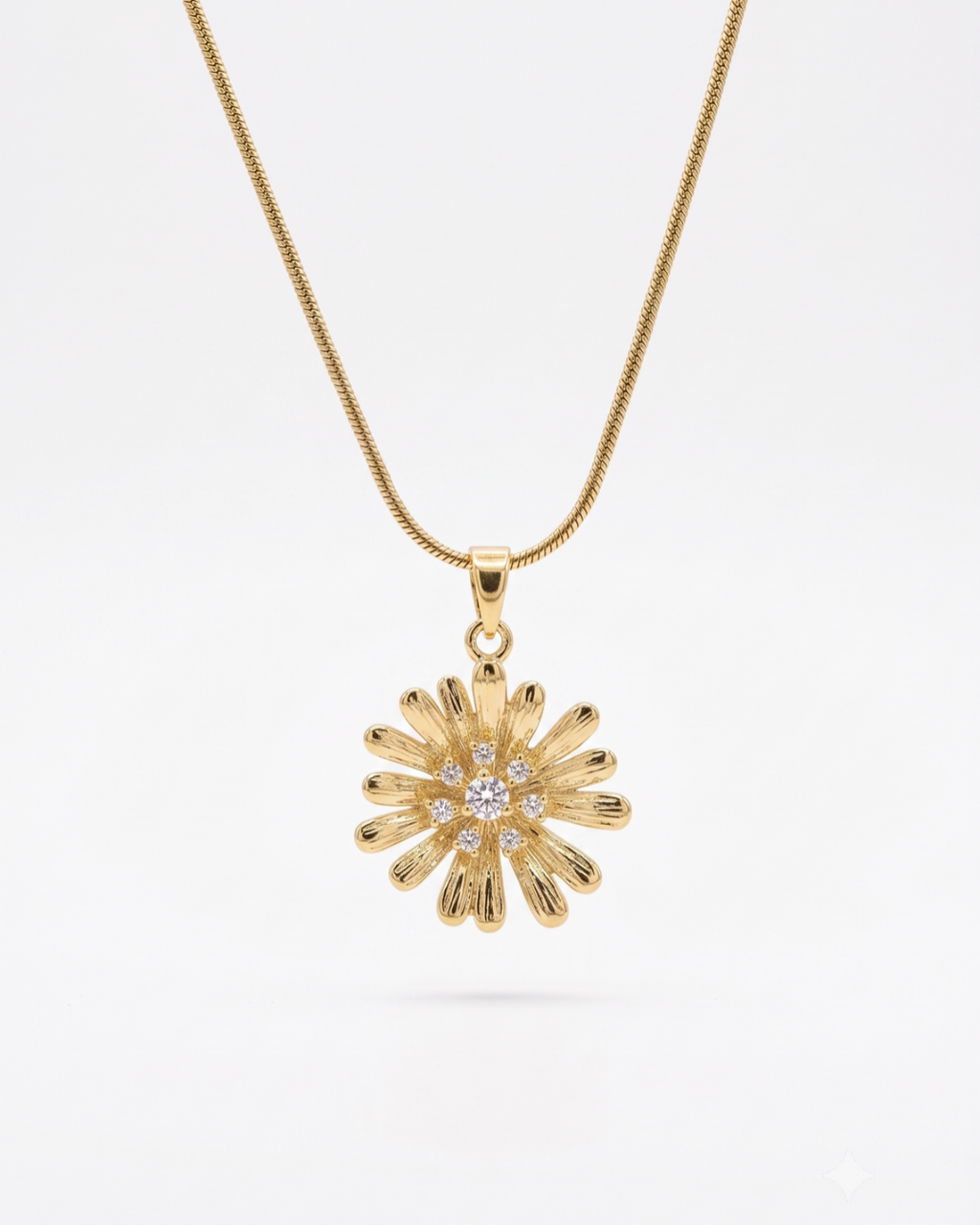Daisy Crystal Pendant Necklace